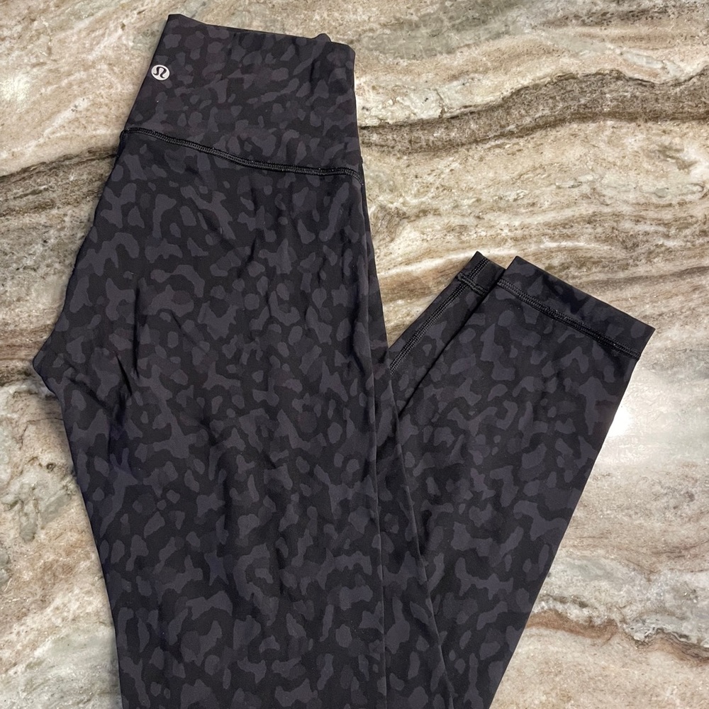 Lululemon Wunder Under Leggings